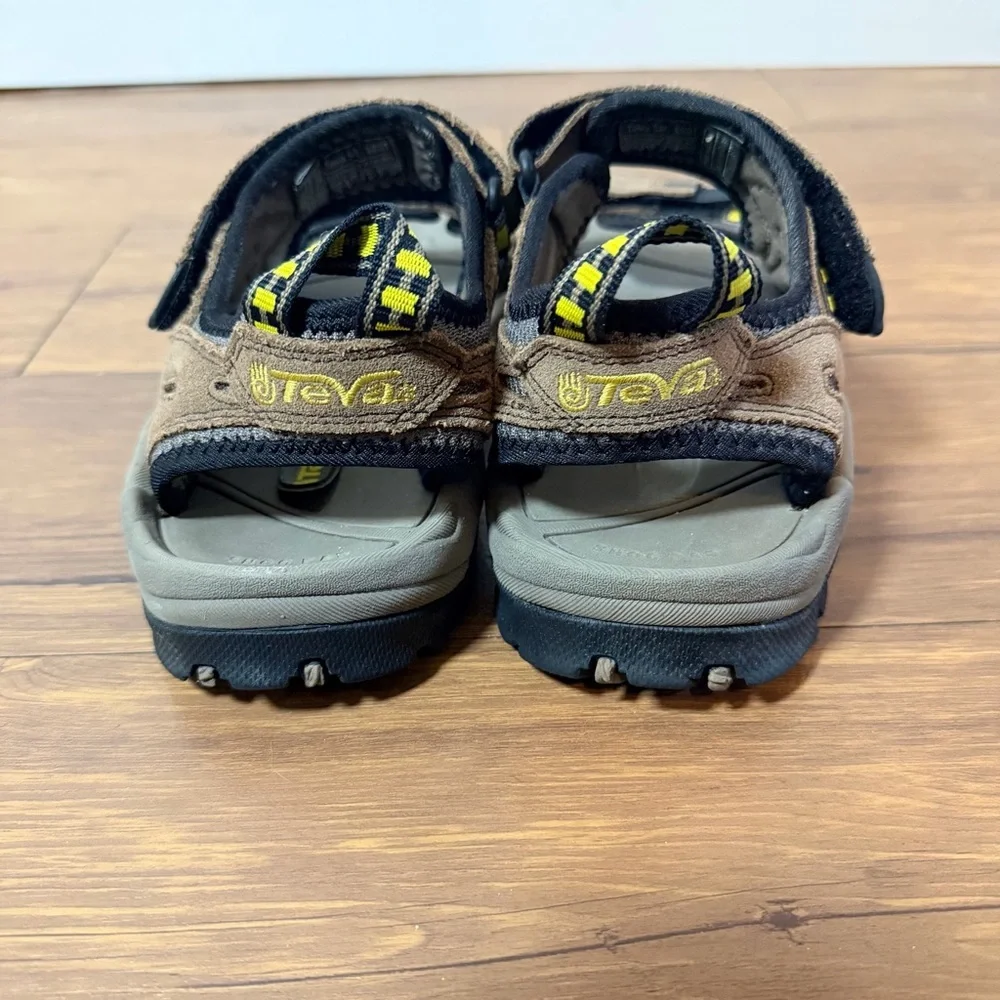 Teva Hurricane XLT2 Mens Sandals Size 9 Brown Hiking Outdoor Adjustable Straps
